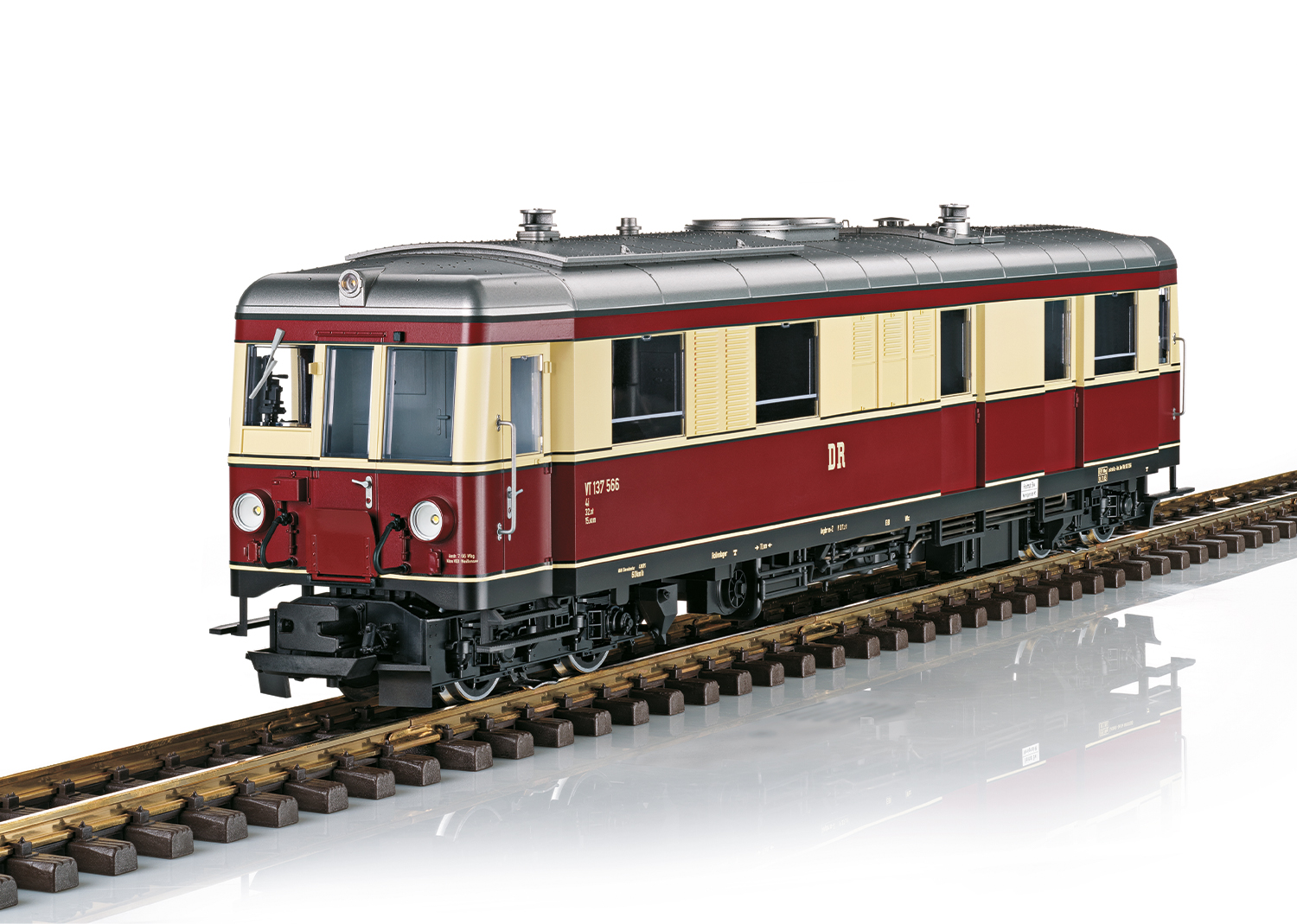 LGB 26391 G  Triebwagen VT 137 DR Ep.III