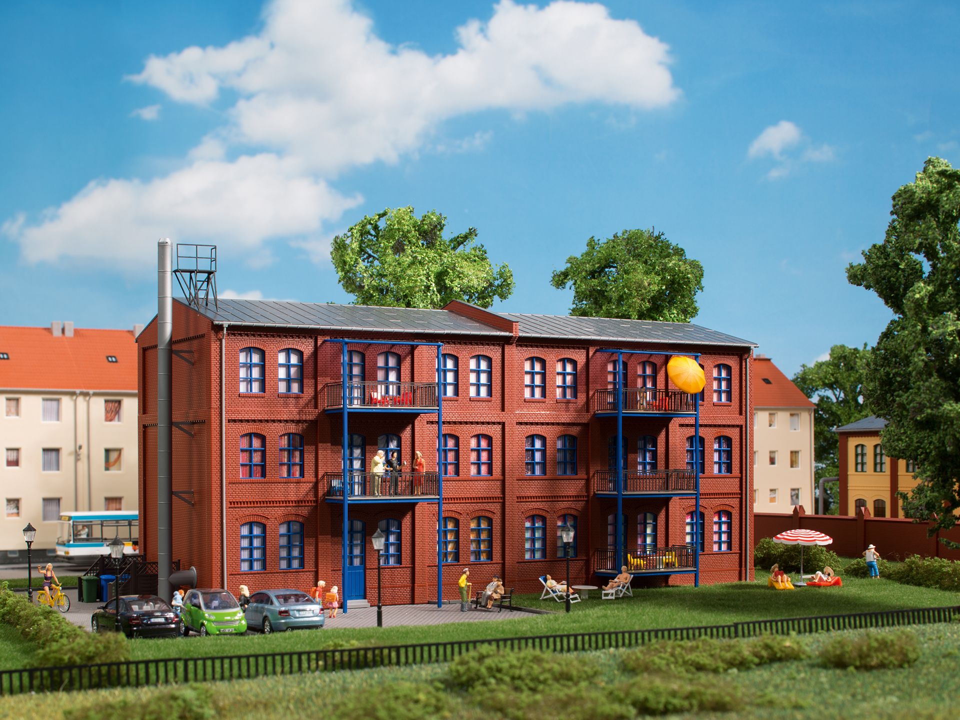 11450 Auhagen H0 Wohnhaus August-Hagen-Str. 1