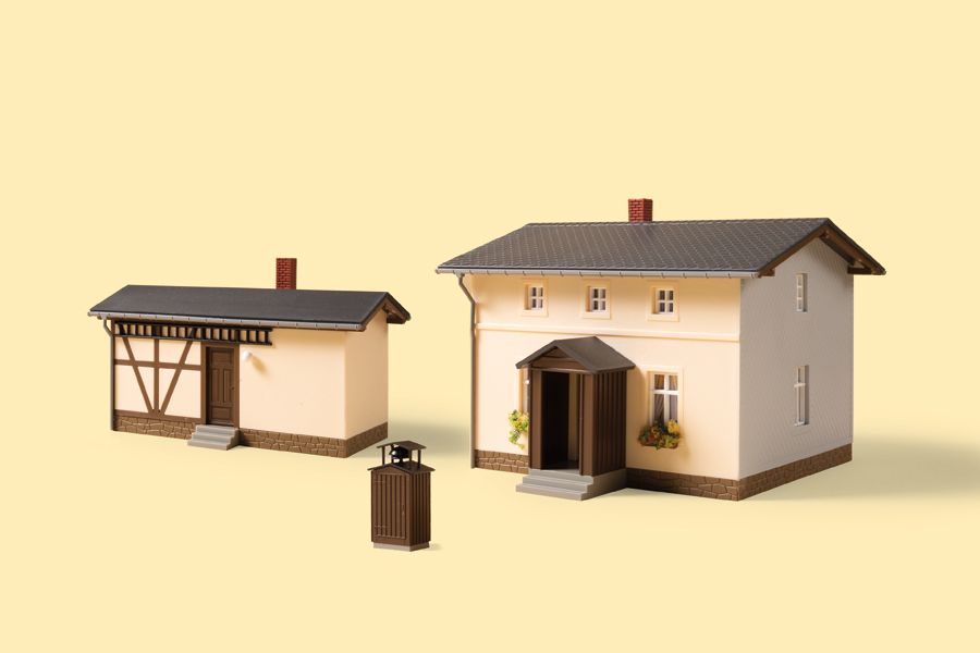 11457 Auhagen H0 Bahnwärterwohnhaus mit Nebengebäude